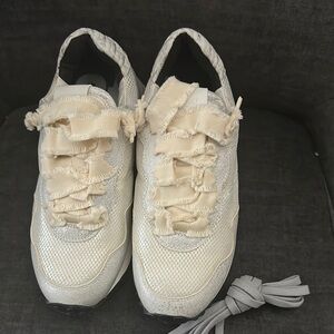 NEW P448 Women's Cancun Cream Textured Sneakers